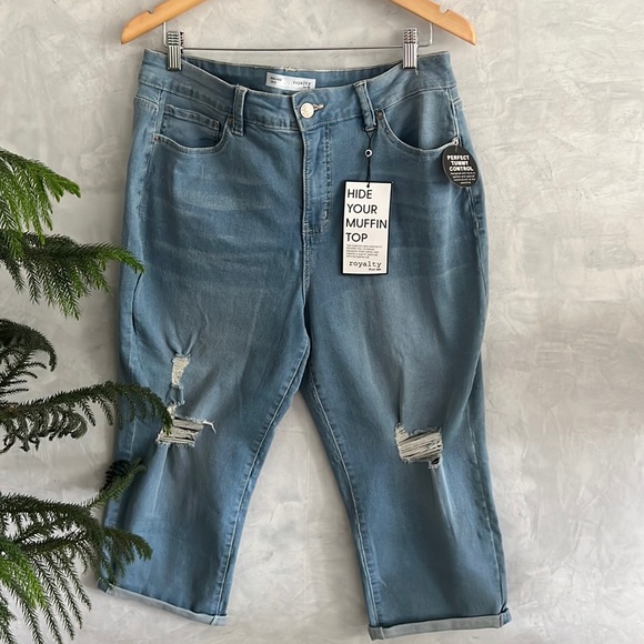 Royalty For Me High Rise Crop Rolled Cuff Distressed Denim Capris Womens Size 14 - Picture 1 of 8